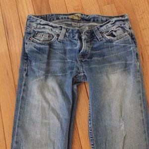 Buckle Women's Jeans size 26 X 31 1/2